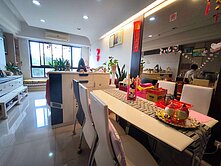 北大世界公園面公園三房車位