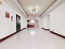 龍鳳宮廷」高樓三房＋車位✨三陽台