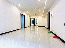 西區｜雲門登峰｜兩房機上休旅車位