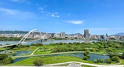 【面河景觀戶】💎月灣邊間|3房+平車❤️住商丁妮