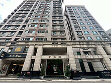 五期精華地段｜市政寶佳麗｜東興大業學區｜三房平車