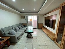 r金城商圈~金角漂亮三房+車