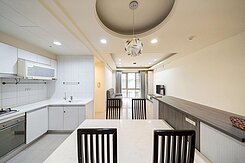 關新路🏡芬蘭社區🏡高樓採光大四房+平車