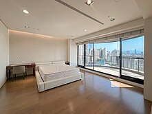 七期文心森林公園首排｜捷運｜IKEA ｜5房雙平車