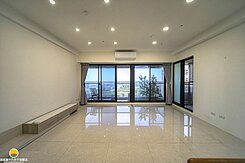 無價海景宅💡左營太普建設2+1房平車