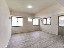 烏日高鐵生活圈全新整理大三房電梯華廈