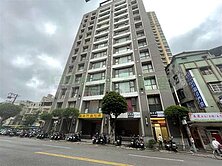 秀朗精緻1樓店面