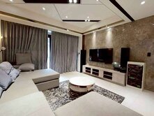 朝陽馥墅輕屋齡臨路電梯別墅｜精裝潢間間套房質感到位