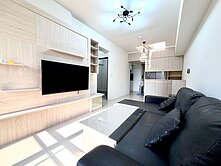 真歆言選🌟亞灣、鹽埕駁二｜稀有採光輕屋齡兩房平車