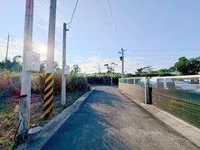 龍潭聖亭路旁稀有小農地