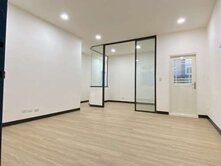 ~~延壽街庭院一樓全新裝潢3房車~~