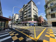 最便宜●小巨蛋商圈三角窗金店面【出價還可談】