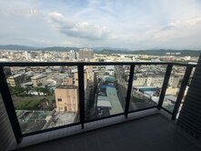 視野超讃👍「軟園尊邸」A3棟13樓｜大二房平車