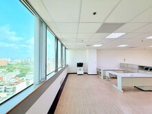 信義國小捷運~寶成中正景觀辦公室+車位★室內39坪