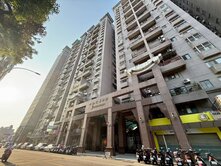 崇德商圈高樓層〝大地交響〞3+1房平車