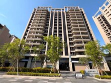 頂新~77期新樂活鳳翔全新2+1房平車面教育局空地