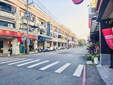 🌈半世紀創造一生的財富〰️前峰商圈藏富市透天金店