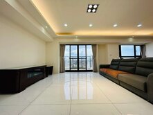 天湛河景挑高樓中樓