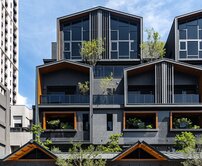 單元二最後一席~全新未住頂級大別墅~余泰然