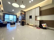  鳳凰時代｜全屋精裝｜高樓景觀邊間採光大４房平車