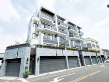 南屯楓樹社區｜6米大面寬｜可雙車｜全新電梯臨路別墅