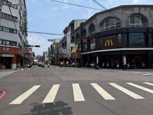 大里黃金地段正成功路商圈店面