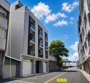 西區近國美館全新大建坪電梯別墅6間套房住商皆宜