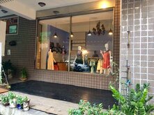 近捷運 大地坪 1~7F電梯收租.適企業總部透天