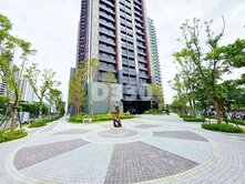 愛琴海新成屋三房平車
