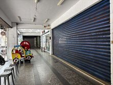稀有面寬龍江路熱鬧金店面☞住商曹先生