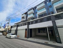 八卦寮全新近七米面寬雙車電梯車墅 地31.902坪