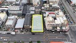 仁勇路上21米大面寬邊間角窗店面