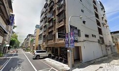 鹽埕忠孝國小旁近捷運鹽埕埔站大四房電梯華廈