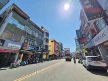 #地段沒問題了 屋況看您了#高醫熱河商圈邊間透天