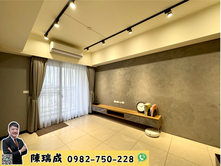 新屋「大清雄讚2」輕屋齡三房車