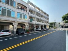 出價談🌟專任🌟神岡國小旁-大四房8米臨路透店