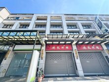國泰三井百貨｜中正預校首排電梯透天｜凱旋五米店面