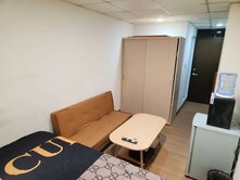 基隆河畔二房公寓