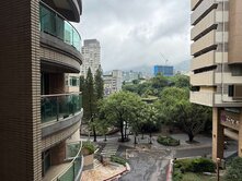 風景優美舒適兩房車