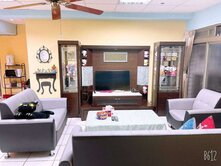 埔里鎮雙學區旁龍門天廈高樓層電梯四房美屋