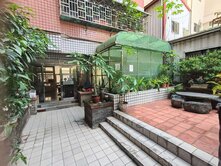 北平商圈慎齋小學旁3房+車位入門玄關華廈
