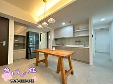 崇德私家夢幻大露臺・森態三房平車|台中買房小鈺