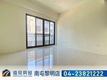 清水2年全新臨路透天別墅 |遠見房屋