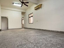 中山路商圈/臨路店住/邊間大透天