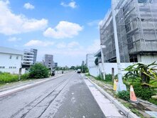 14期巨蛋旁美建地~有建照可蓋2戶5層樓別墅