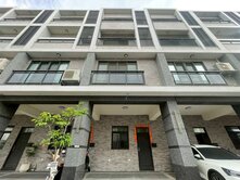 清水2年屋臨路別墅