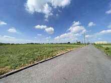 頑皮世界大面寬方正農地