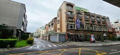 北屯臨8米雙面活路角間透天店面!