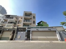 前鎮亞灣區凱旋捷運✯36坪大地坪雙車透天