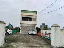 雙交流道文中路旁農地